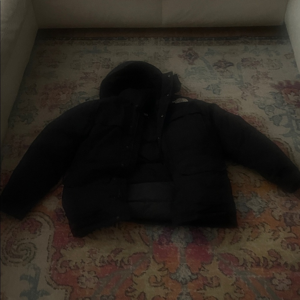 The North Face Men's Dark Puffer Jacket